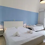 Otel Canarco Viareggio