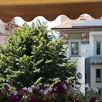 Canarco Szálloda