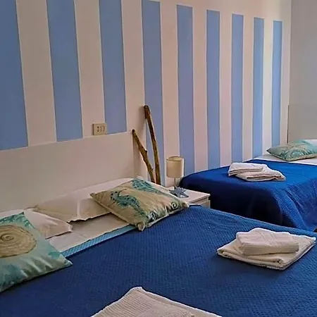 Canarco Szálloda